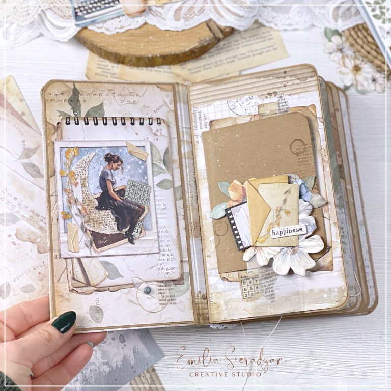 Secret Diary Mini Album / Journal